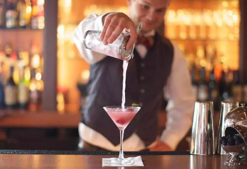 호텔 The Virginia And Cottages