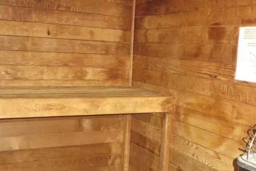 فندق Voyageur Inn And Conference Center