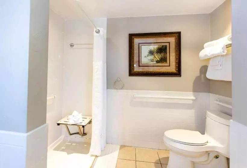 فندق West Wind Inn