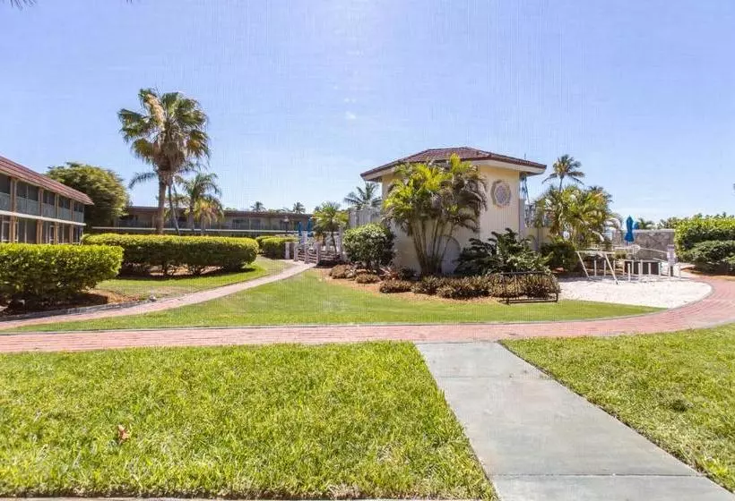 فندق West Wind Inn