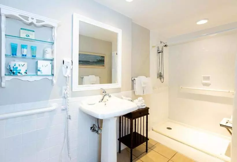 فندق West Wind Inn