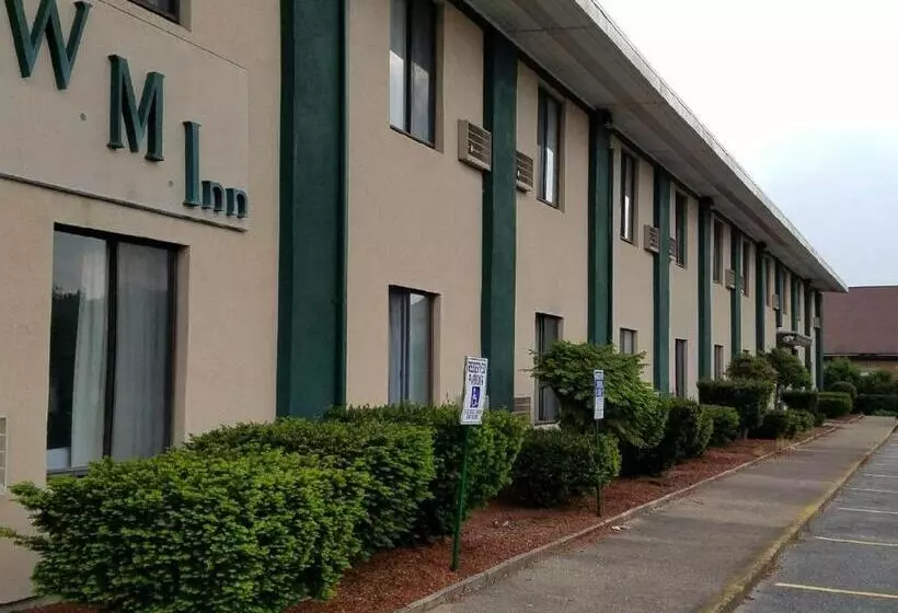 호텔 Woonsocket Motor Inn