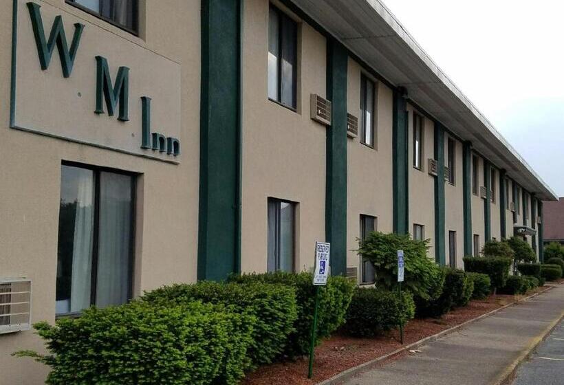 Hotel Woonsocket Motor Inn