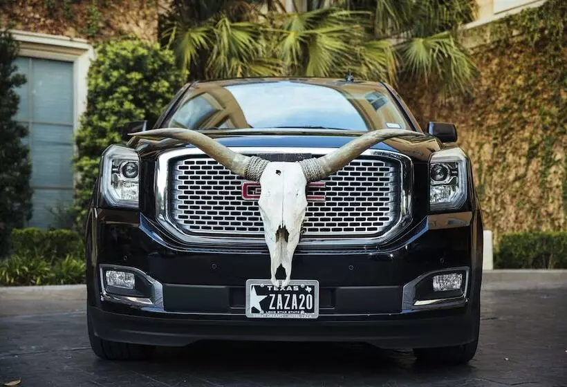 בית מלון כפרי Zaza Houston Museum District