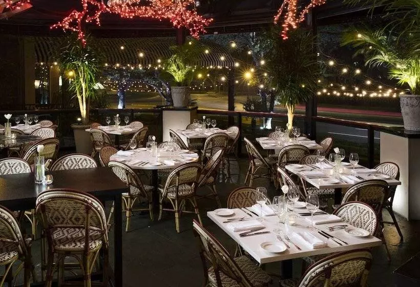 בית מלון כפרי Zaza Houston Museum District