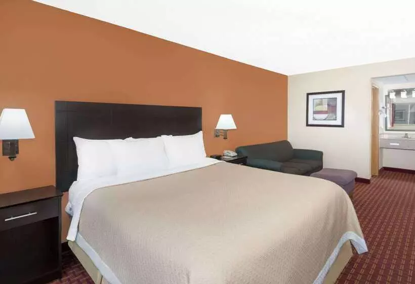 Motel Days Inn By Wyndham Ames