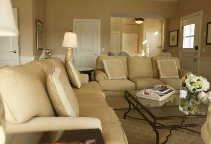 Wequassett Resort And Golf Club