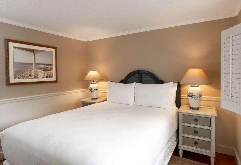 Wequassett Resort And Golf Club