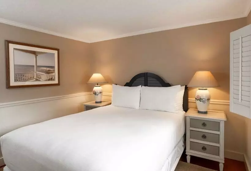 Wequassett Resort And Golf Club