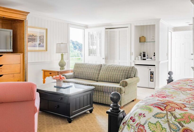 Wequassett Resort And Golf Club