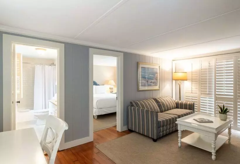 Wequassett Resort And Golf Club