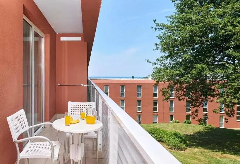 هتل Albatros Plava Laguna