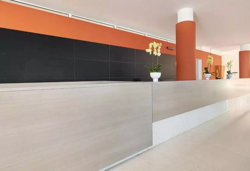 هتل Albatros Plava Laguna