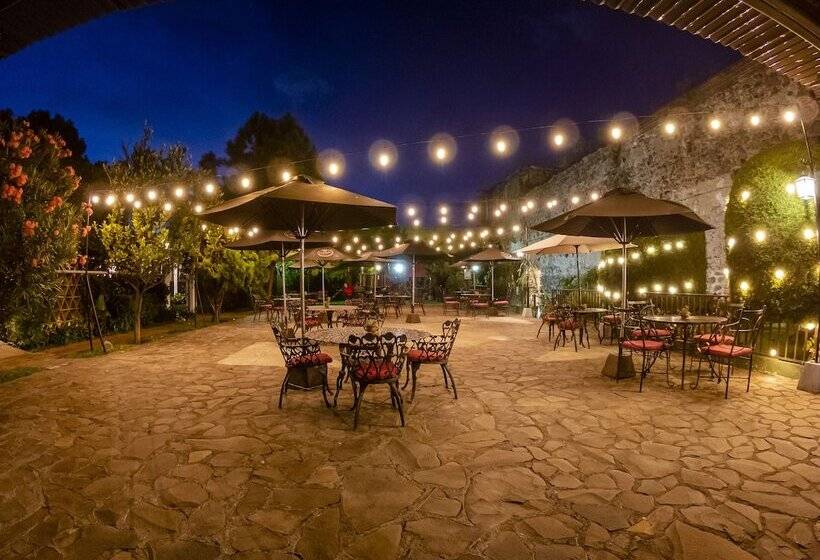 هتل Convento Santa Catalina By Ahs