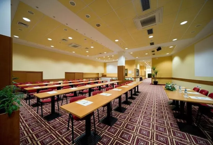 Grand Hotel Adriatic Ii