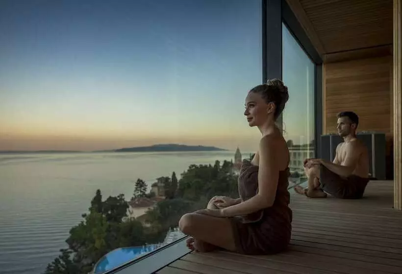 Grand Hotel Adriatic Ii