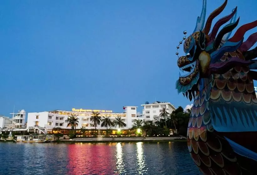 Huong Giang Hotel Resort & Spa