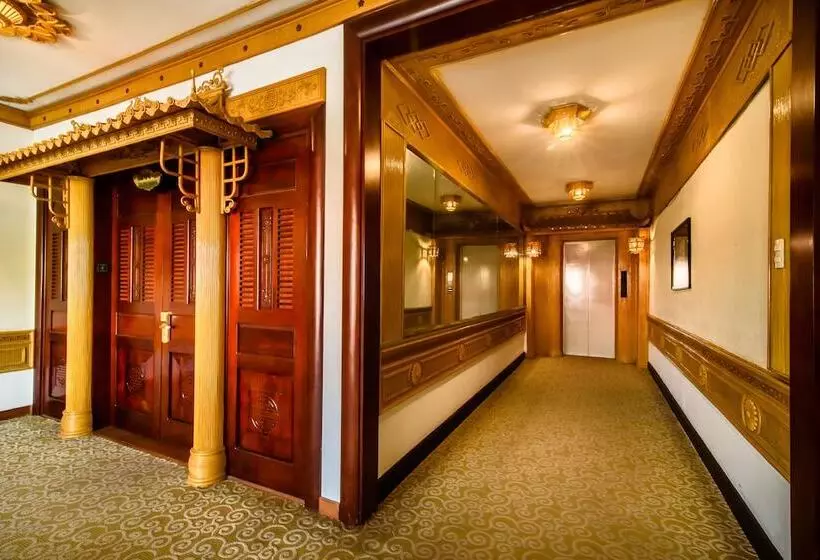 Huong Giang Hotel Resort & Spa