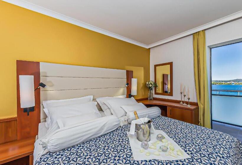 בית מלון כפרי Ilirija