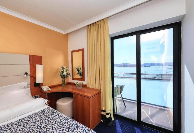 בית מלון כפרי Ilirija