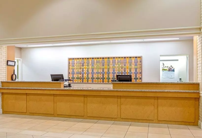 فندق Suburban Studios Slidell I 10