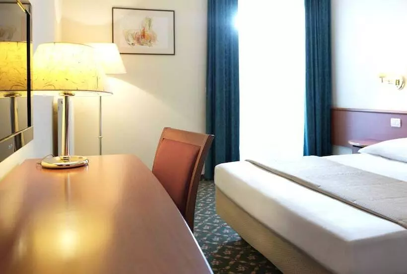 ホテル Maestoso   Lipica