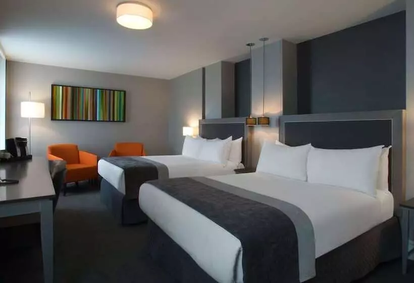 هتل Manoir Victoria