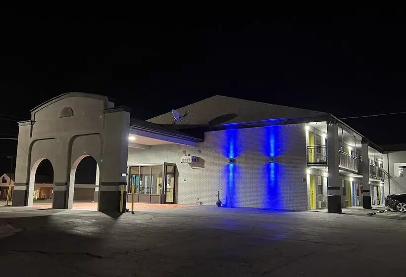 בית מלון כפרי Morrilton Inn