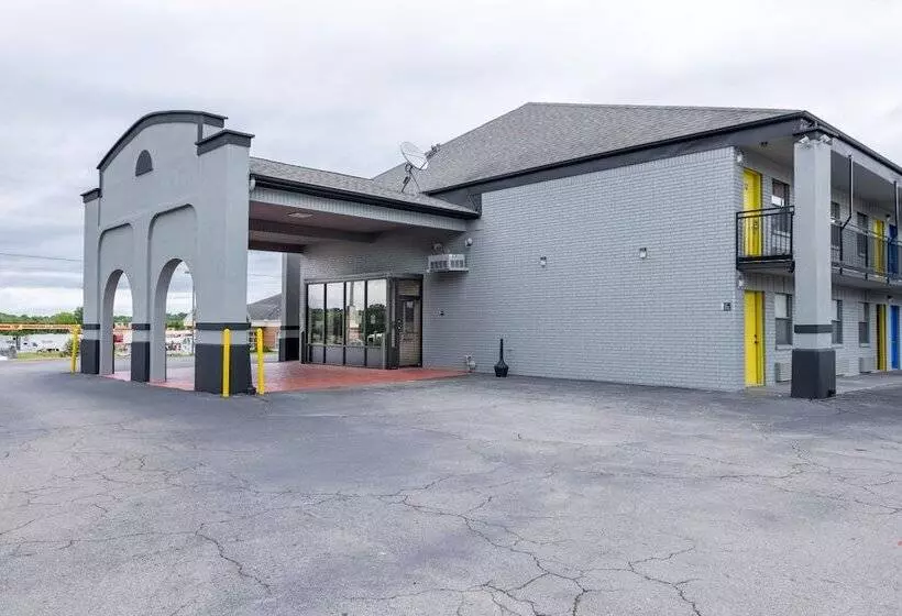 בית מלון כפרי Morrilton Inn