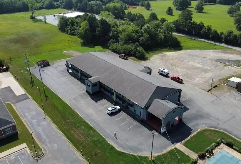 בית מלון כפרי Morrilton Inn