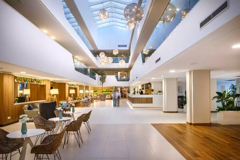 هتل Valamar Argosy