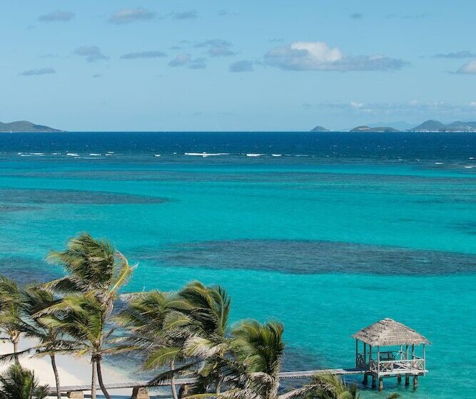 استراحتگاه Petit St. Vincent