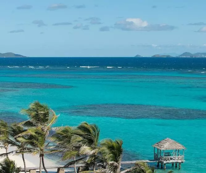 استراحتگاه Petit St. Vincent