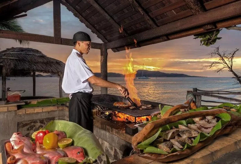 استراحتگاه Petit St. Vincent