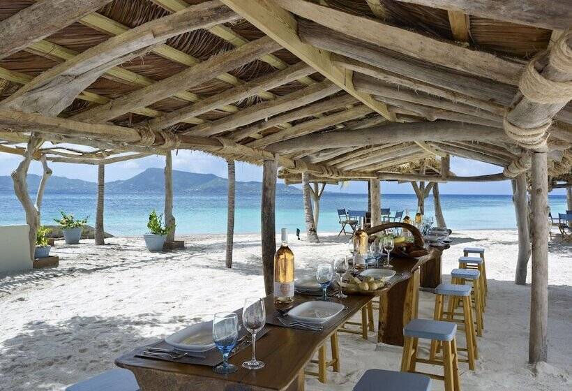 استراحتگاه Petit St. Vincent