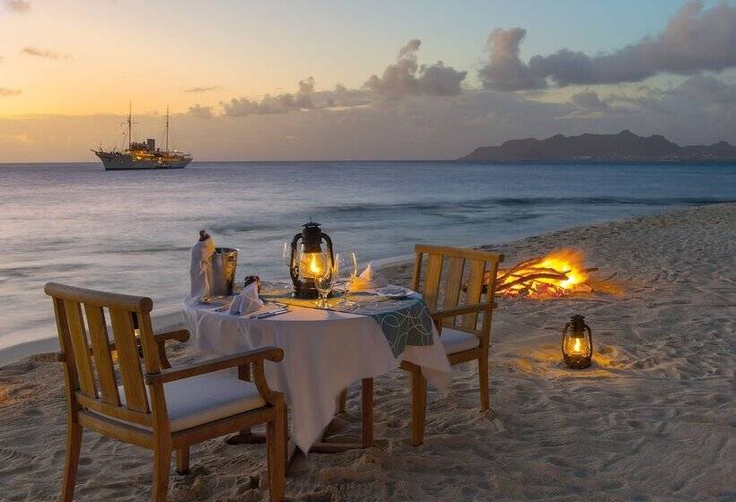 استراحتگاه Petit St. Vincent