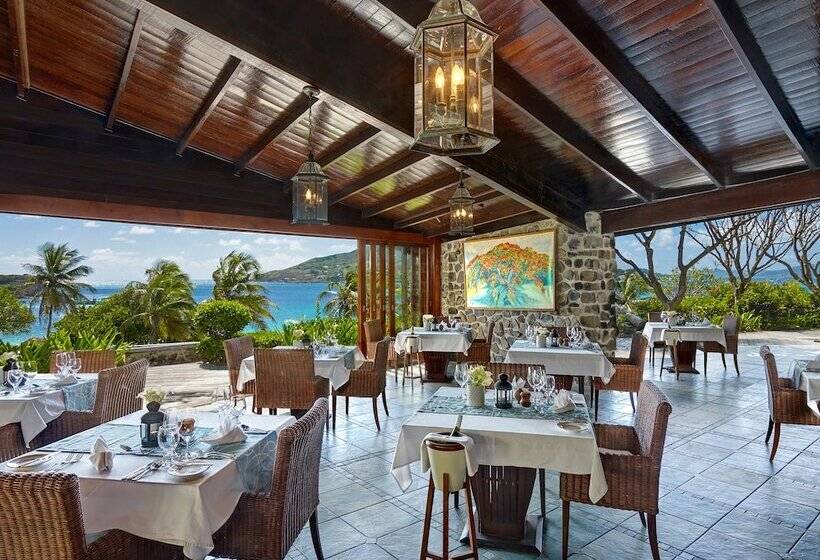 استراحتگاه Petit St. Vincent