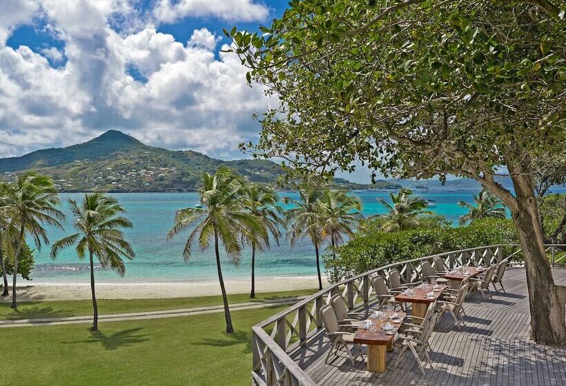 استراحتگاه Petit St. Vincent