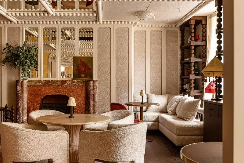 ホテル Château Des Fleurs Hôtel & Spa Paris