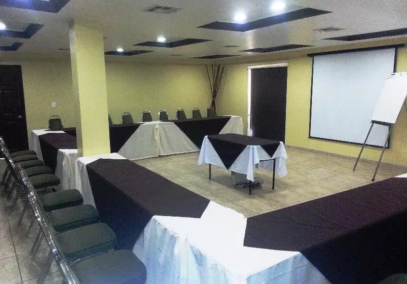 Baja Inn Hoteles Rio