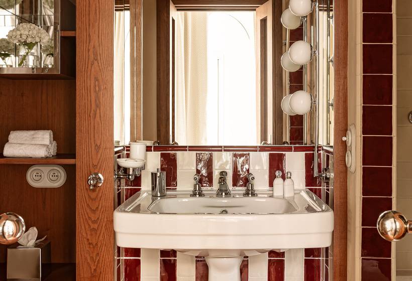 هتل Château Des Fleurs Hôtel & Spa Paris