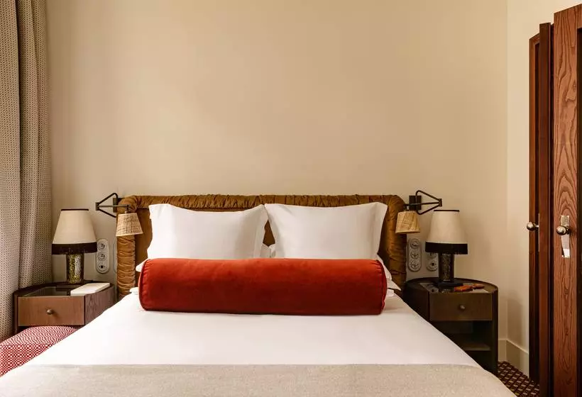 ホテル Château Des Fleurs Hôtel & Spa Paris