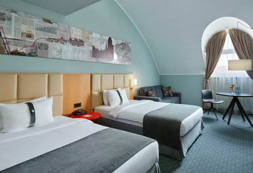 هتل Holiday Inn Lübeck, An Ihg