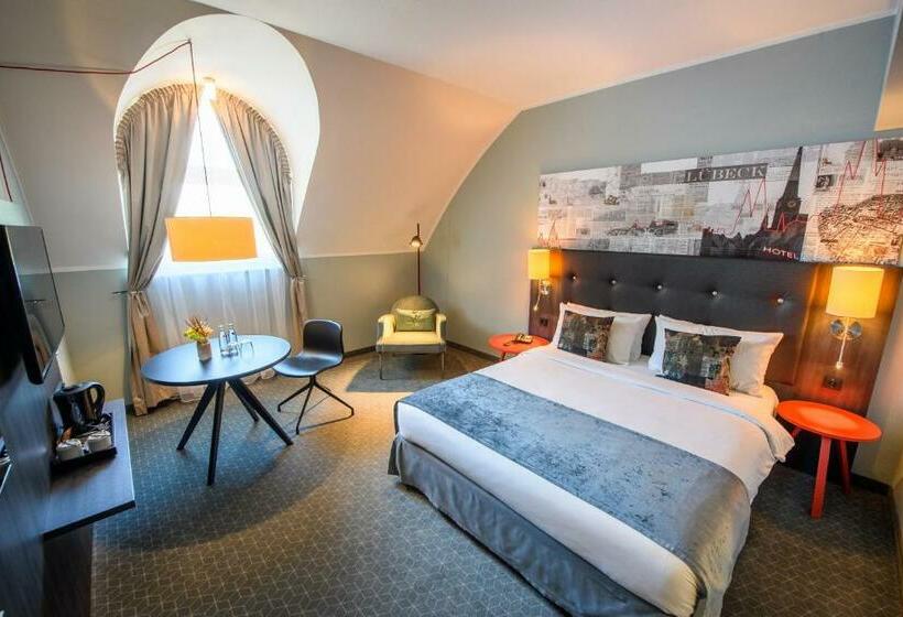 בית מלון כפרי Holiday Inn Lübeck, An Ihg