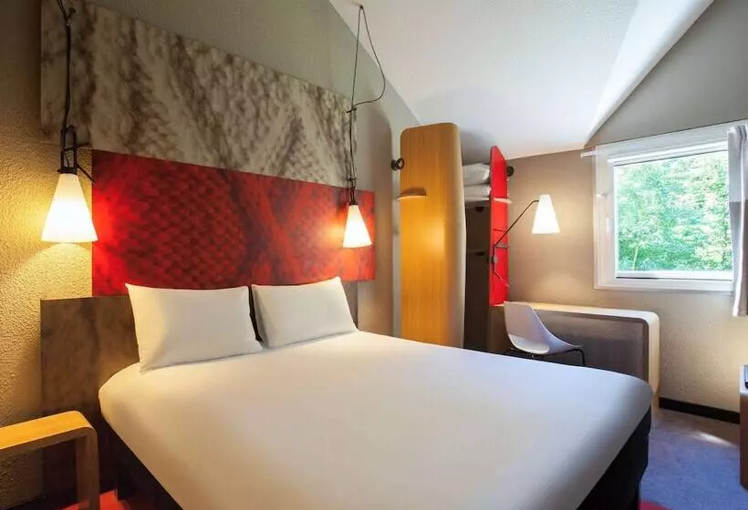 Hotel Ibis Velizy Jouy En Josas