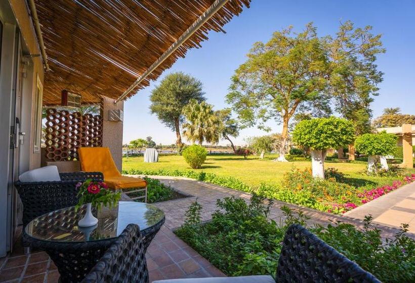 Jolie Ville Hotel & Spa Kings Island Luxor