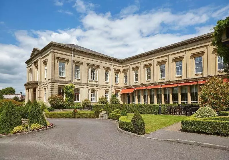 ホテル Macdonald Bath Spa