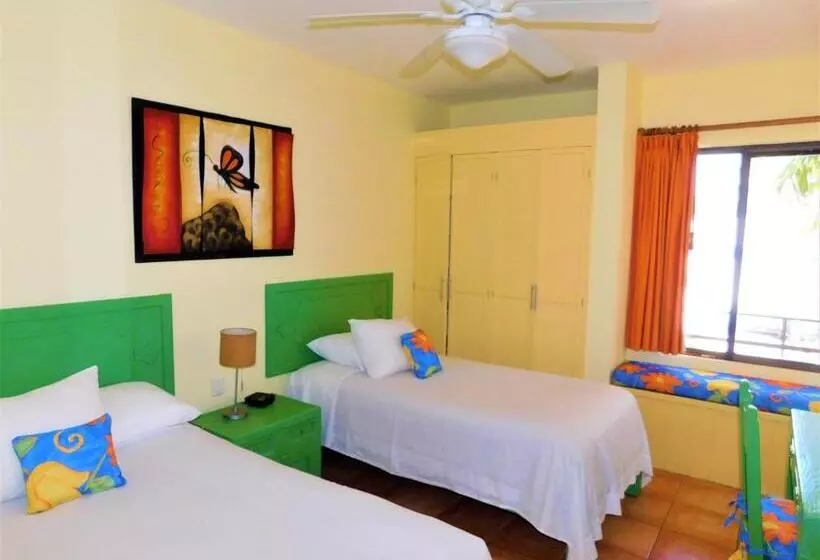 فندق Nautibeach Beach Front Condos In North Beach