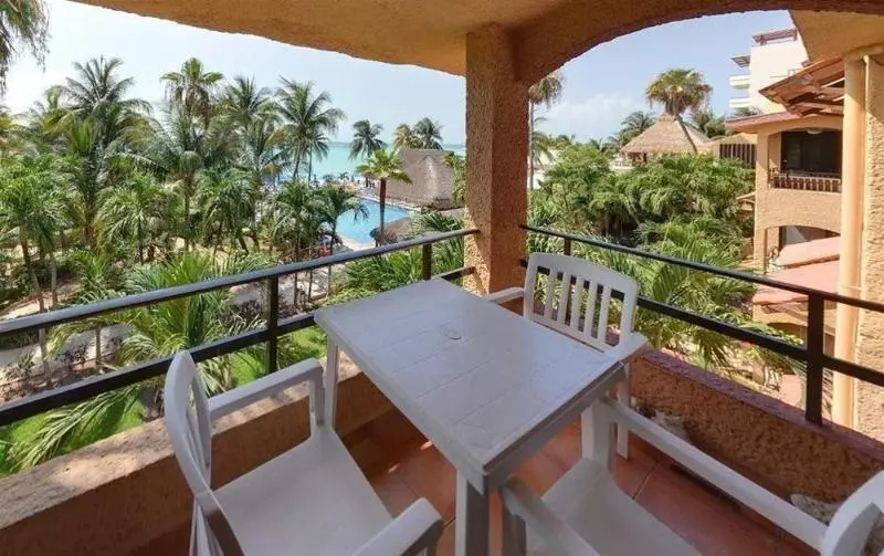 فندق Nautibeach Beach Front Condos In North Beach