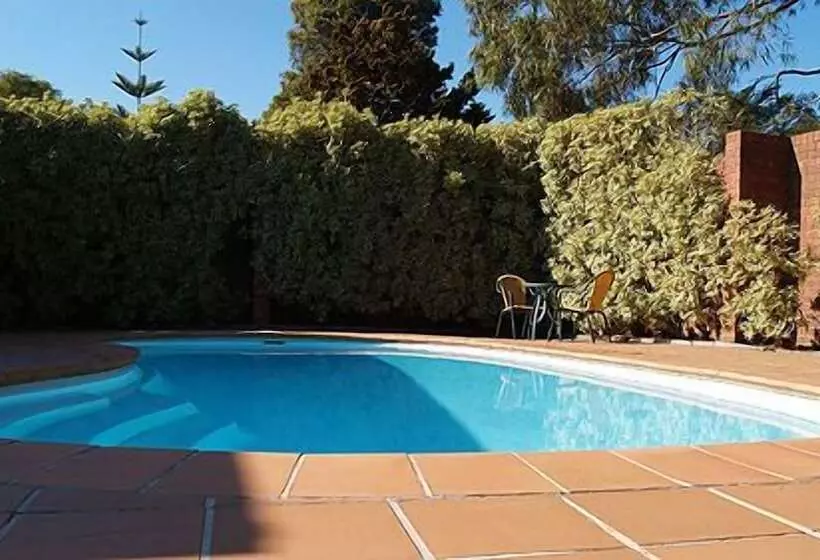 בית מלון כפרי Nunawading Motor Inn